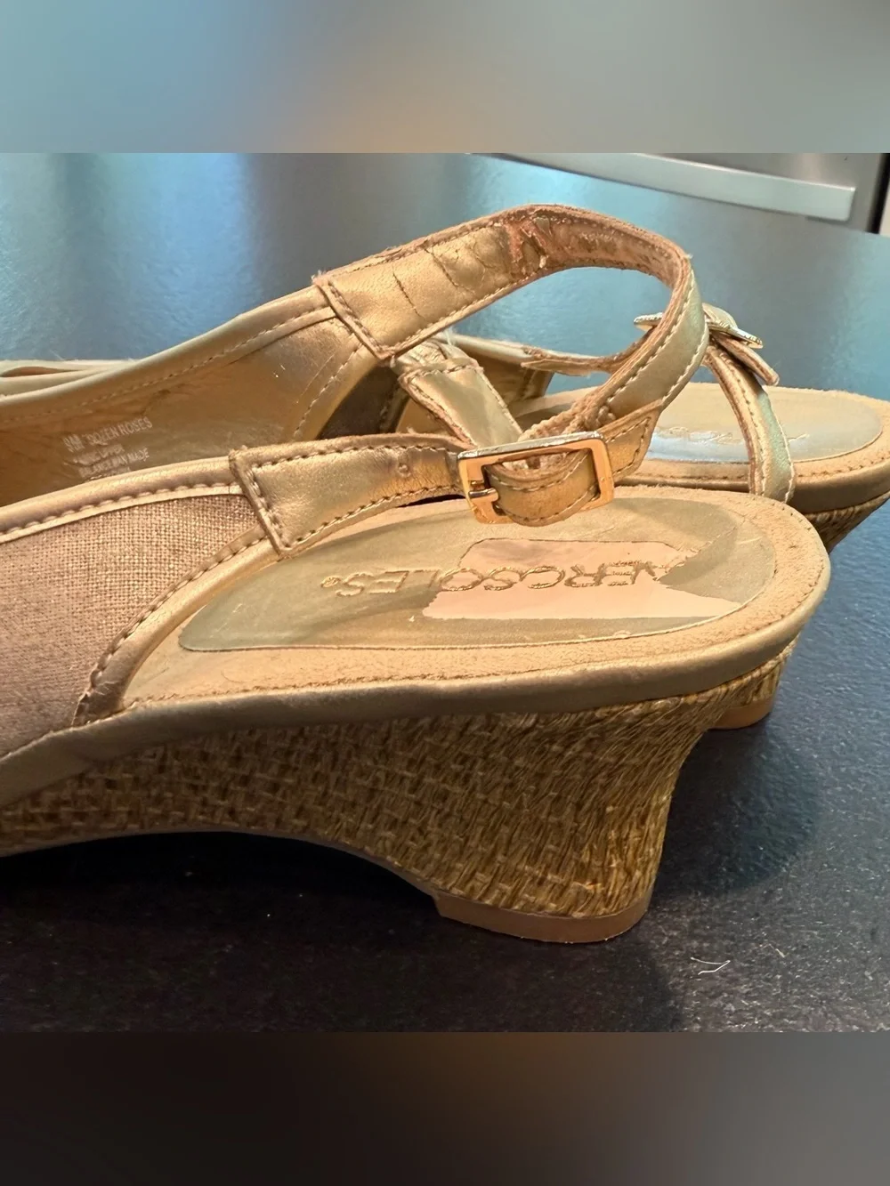 Aerosoles Dozen Roses Gold Linen Slingback Wedge Peep Toe Sandals 9M
